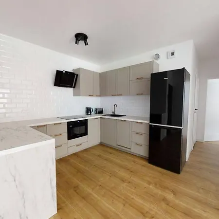 Komfortowe Apartamenty Z Garazem Na Milionowej Lodz  Exterior photo