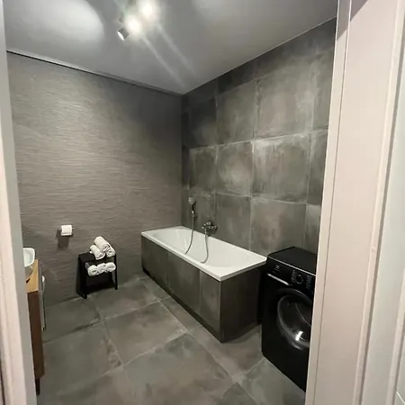 Komfortowe Apartamenty Z Garazem Na Milionowej Lodz  Exterior photo
